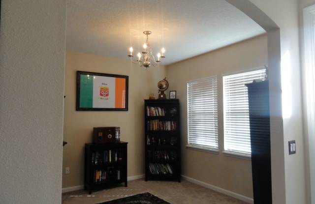 1479 Carpathian Drive Gallery 4