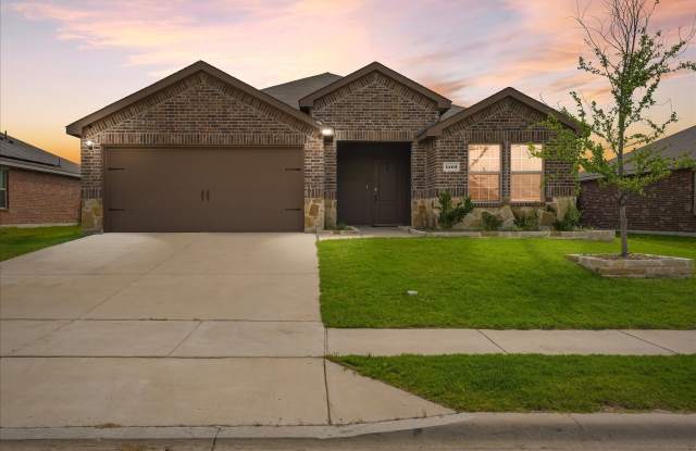 1403 Thunder Canyon Way Gallery 1
