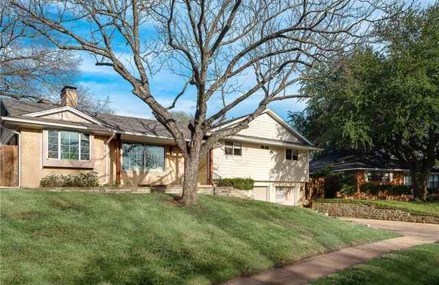 1611 W Pentagon Parkway Gallery 2