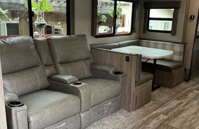 2108 Hilldale Street - 2108 Hilldale Street, Oceanside, CA 92054