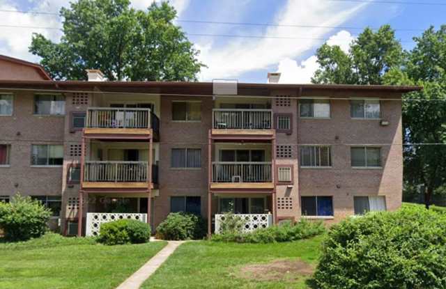 Beautiful 1 Bedroom in Quiet Neighborhood - 212 Park Terrace Court Southeast, Vienna, VA 22180