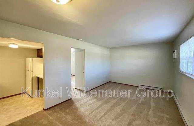 9940-7 Old Lincoln Trail Gallery 4