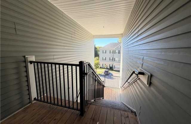 2606 Pennoak Way Gallery 4