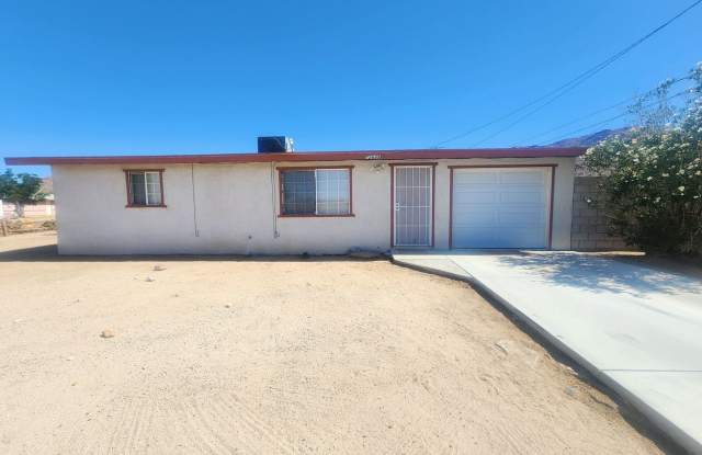Two Bedroom One Bath Home! photos photos Two Bedroom One Bath Home! photos photos