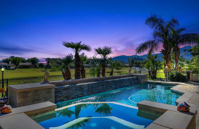 80425 Cedar photos photos