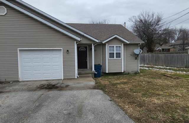 3 Bedroom 2 Bath Duplex. 1 Car garage. Maintenance Free We Mow! photos photos 3 Bedroom 2 Bath Duplex. 1 Car garage. Maintenance Free We Mow! photos photos