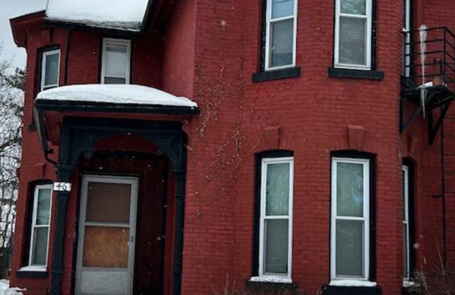 46 Rowley Street - 2 photos photos