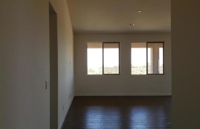 4119 W SUNSET Drive Gallery 3