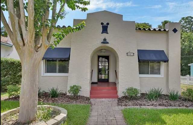 Charming Mediterranean Bungalow in the Heart of Historic DeLand photos photos