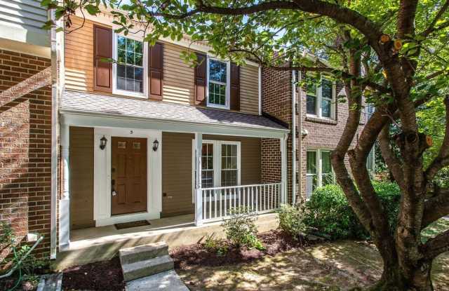 Gorgeous and fully updated 3BR 3.5BA 3 level town home in the Stonebridge Community photos photos