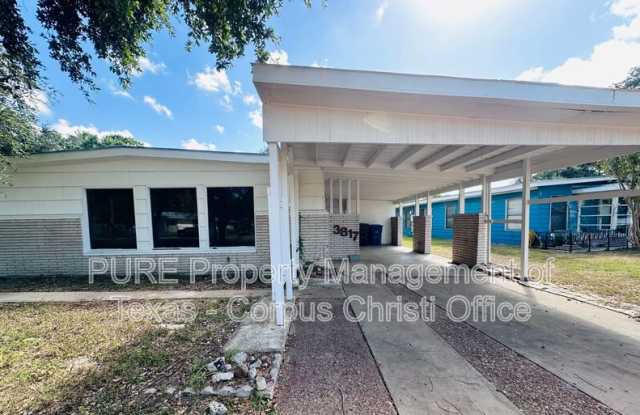 3817 Lamont St photos photos