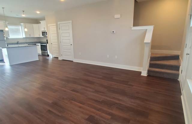 7052 Magnolia Crossings Gallery 2