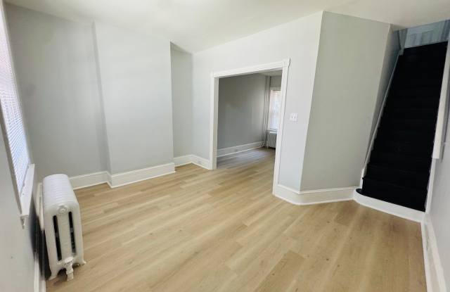 Renovated 3bd/1bth House with Rear yard!! SECTION 8 ONLY!! photos photos