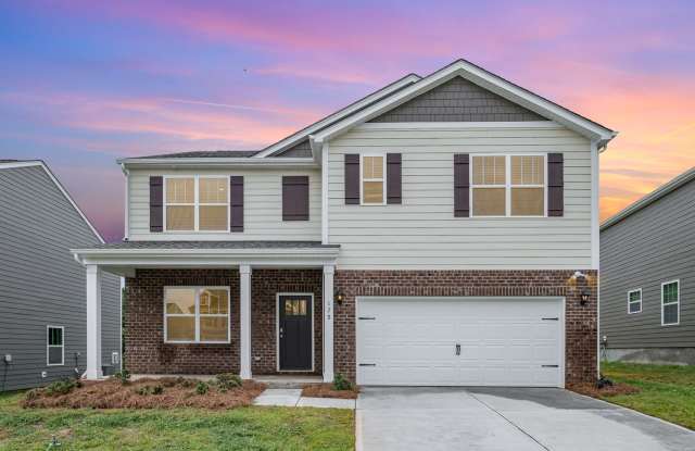 Spacious 5-Bedroom Home with Large Private Backyard Gallery 4
