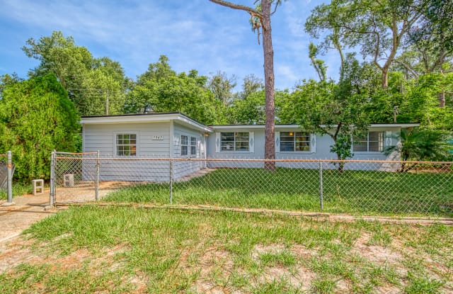 7945 Eaton Ave - 7945 Eaton Avenue, Jacksonville, FL 32211