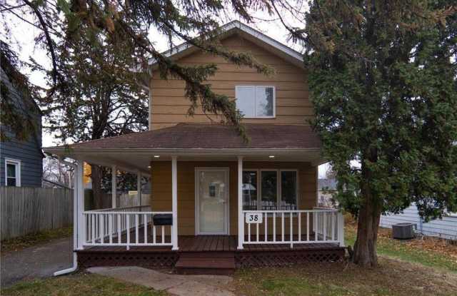 38 Winona Street West photos photos