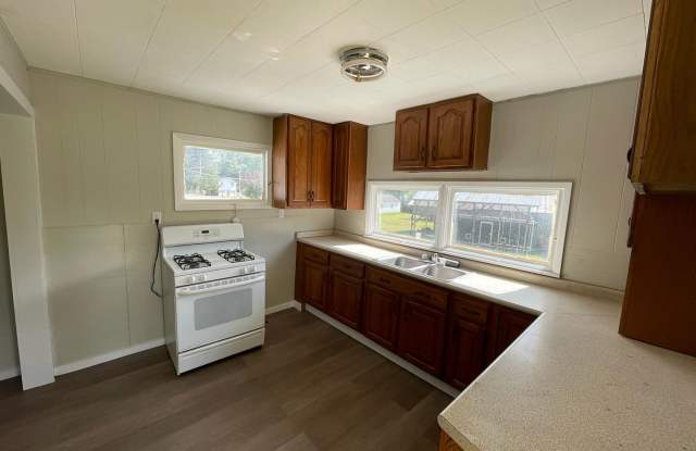 Beautiful, Private, Exceptional!! 1 bed/1ba Great location! UTILITIES INCLUDED!! photos photos Beautiful, Private, Exceptional!! 1 bed/1ba Great location! UTILITIES INCLUDED!! photos photos