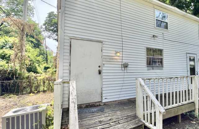 3569 Douglass Avenue photos photos
