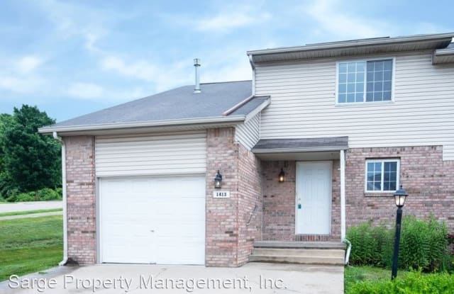 1413 W Allen St - 1413 West Allen Street, Bloomington, IN 47403