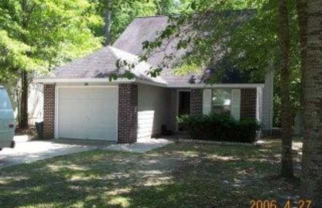 357 Darlington - 357 Darlington Circle, Dothan, AL 36301