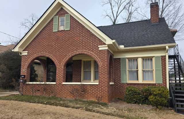 Charming East Point Duplex with Modern Updates  Private Yard - Housing Vouchers accepted photos photos