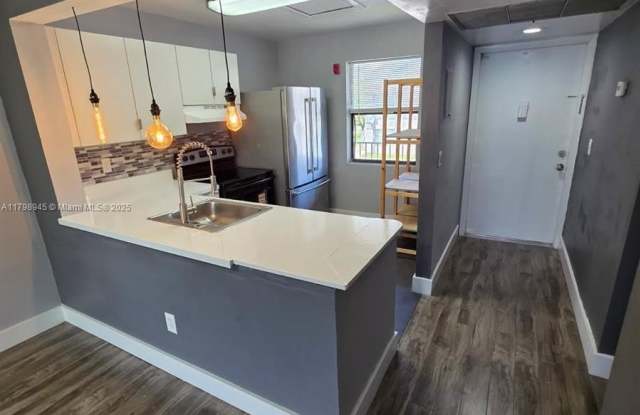7670 SW 152nd Ave photos photos