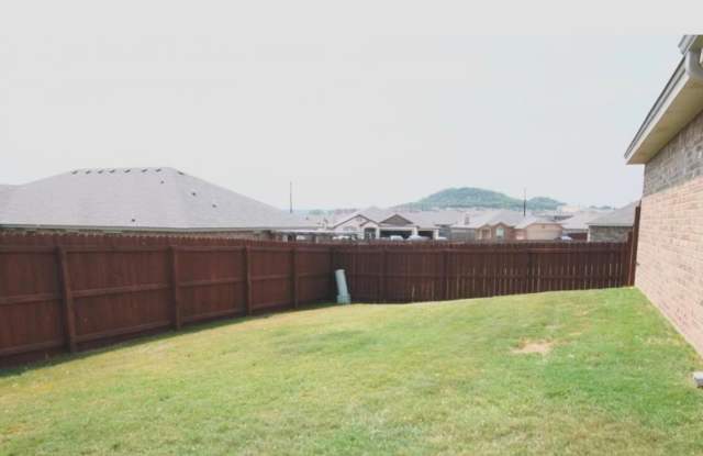 For Lease – $2,100/month | $2,250 Security Deposit Impressive 5-Bedroom Home in Goodnight Ranch photos photos