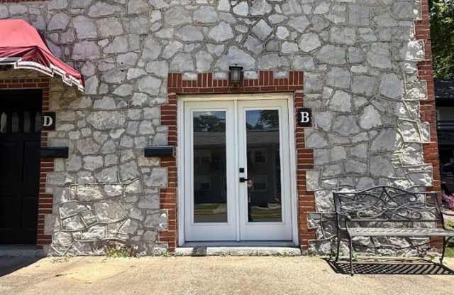 610 Unit B Cabell Drive Gallery 1