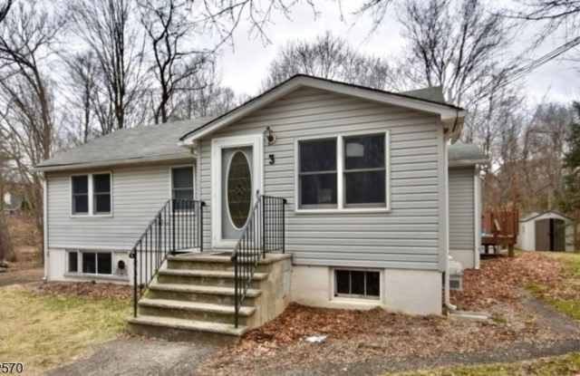 3 Maple Ave photos photos