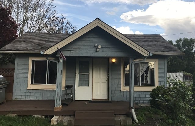 3701 T Street - 3701 T Street, Vancouver, WA 98663