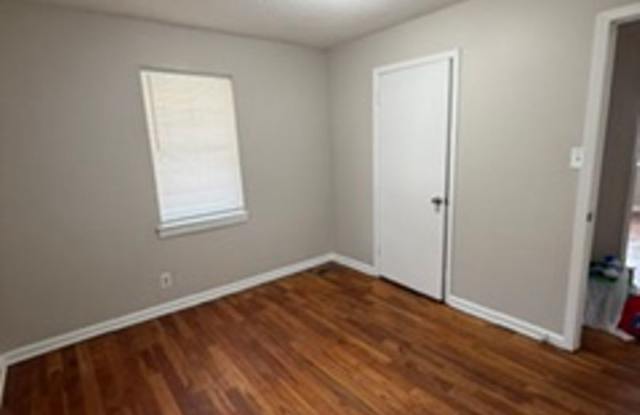 Welcome to 258 Oak Street! Gallery 4