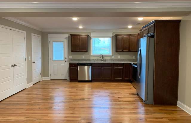 2 Bedroom 2.5 Bath townhouse! photos photos