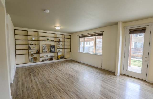 454 Pioneer Lane - 454 Pioneer Lane, Johnstown, CO 80534 454 Pioneer Lane - 454 Pioneer Lane, Johnstown, CO 80534