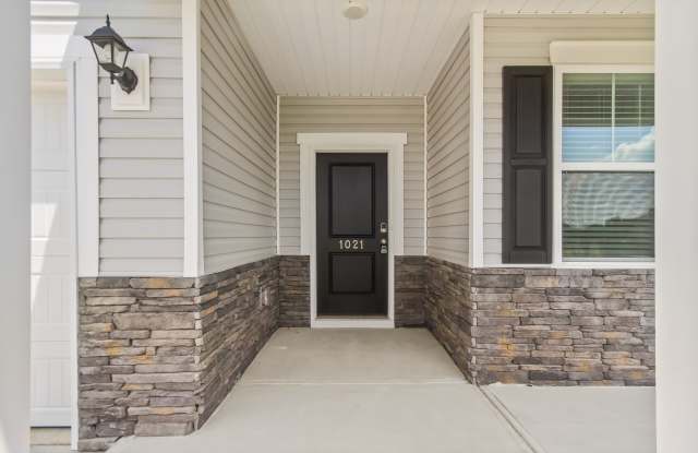 NEWLY BUILT 4 BEDROOM HOME IN HALTON OAKS WITH RESORT STYLE AMENITIES Gallery 4