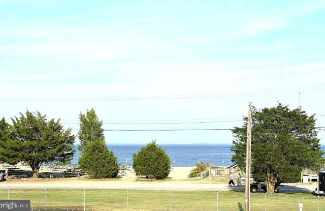 5230 BREEZY POINT Road Gallery 2