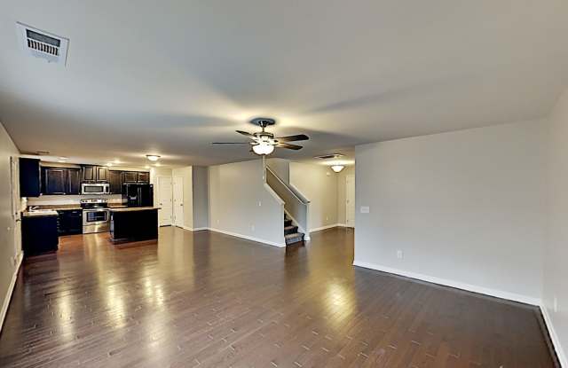 532 Rock Island Way Gallery 3