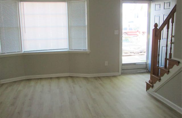 3822 Sterling Pointe Dr Unit LL2 Gallery 3