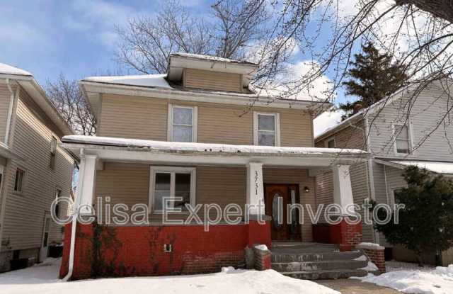 3731 Webster Street photos photos