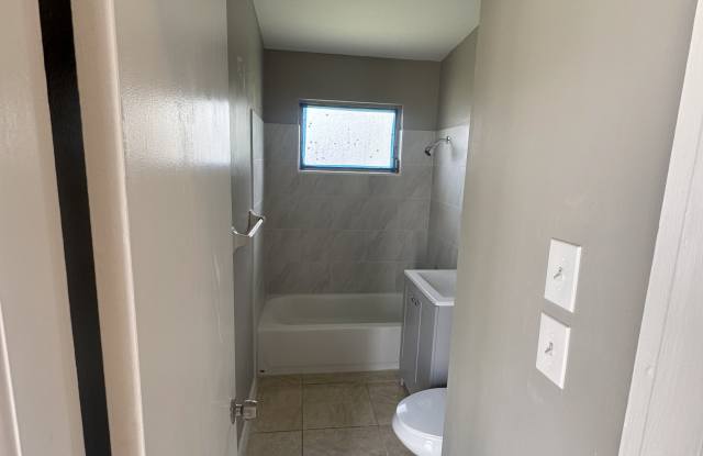 1110 Vineyard Place photos photos