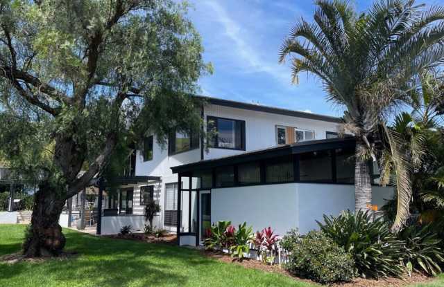 One of a Kind! Furnished 3+ Bedroom 3 Bath Pool Home in Waimea photos photos