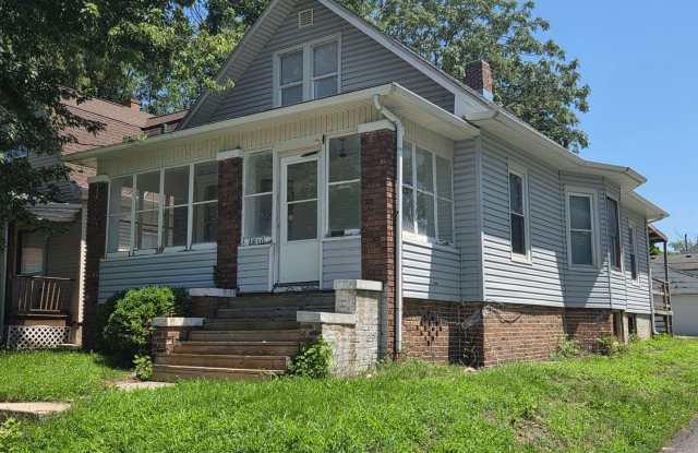 3 Bedroom with New Flooring ! photos photos