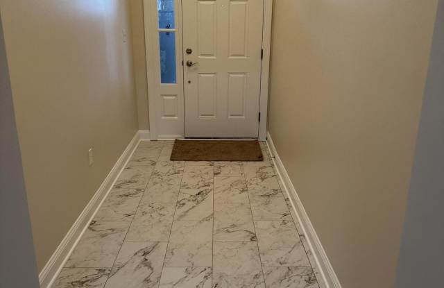 1006 Abby Road Gallery 4