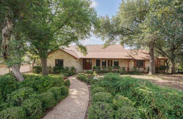 Stunning 4-Bedroom Great Hills Retreat with Private Pool & Expansive Deck photos photos Stunning 4-Bedroom Great Hills Retreat with Private Pool & Expansive Deck photos photos