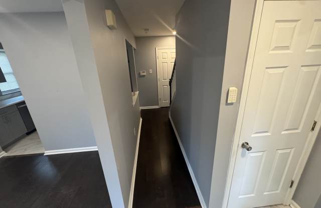 904 Dunloring Court Gallery 4