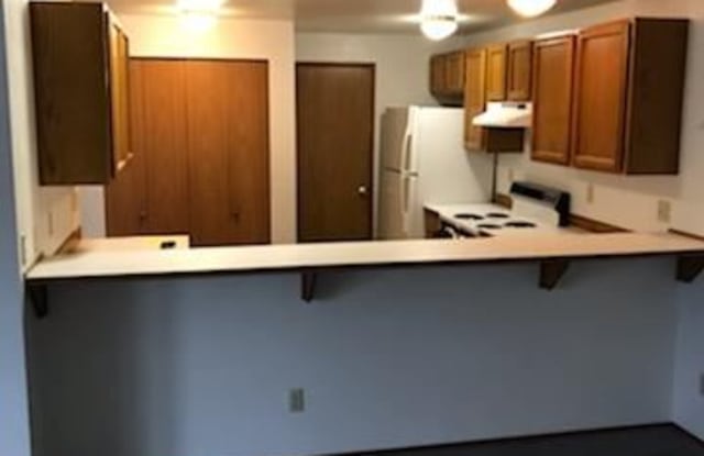 9755 Spinnaker Blvd NW - 9755 Spinnaker Boulevard Northwest, Silverdale, WA 98311