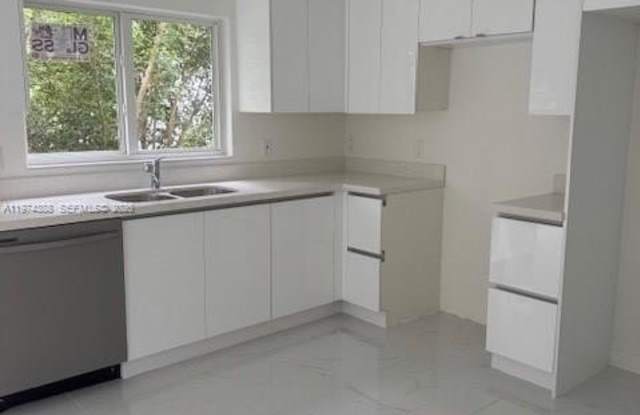 3133 NW 60 St. photos photos