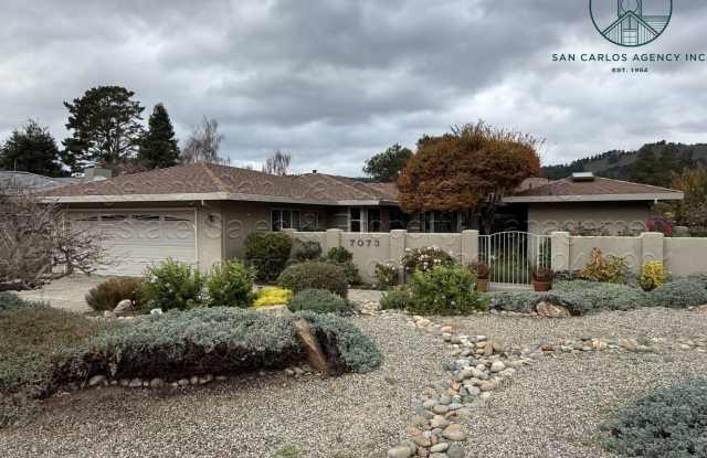 Beautifully Updated Three Bed (+ Bonus) Quail Lodge Home - 7073 Fairway Place, Monterey County, CA 93923
