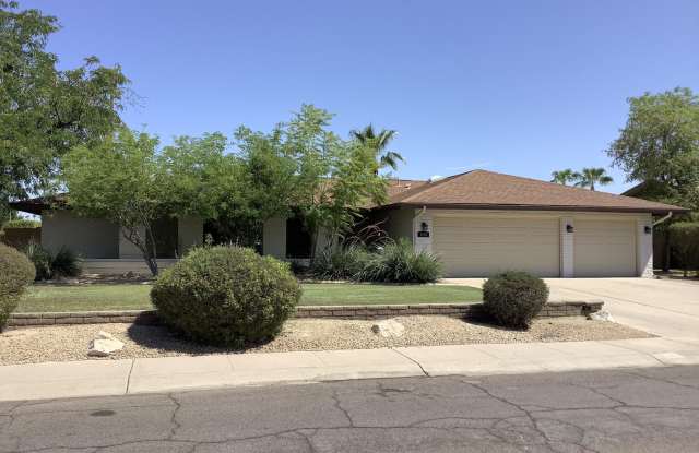 8624 E San Daniel Drive photos photos
