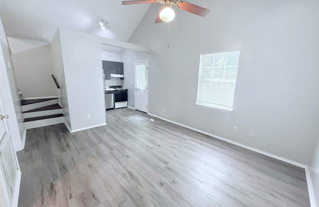 2/2 House 1 mile from campus and the square photos photos