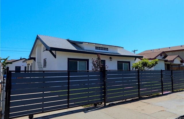 922 W 51st Place - 922 West 51st Place, Los Angeles, CA 90037